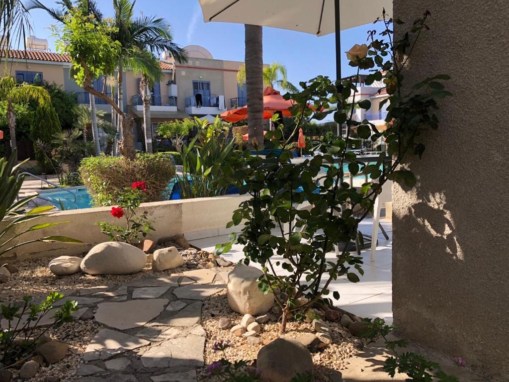 Town House, Ilios Ii, Kato Paphos Villa Luaran gambar